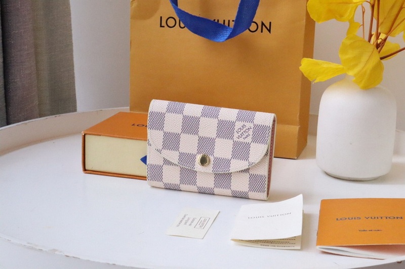 LV Wallets 15